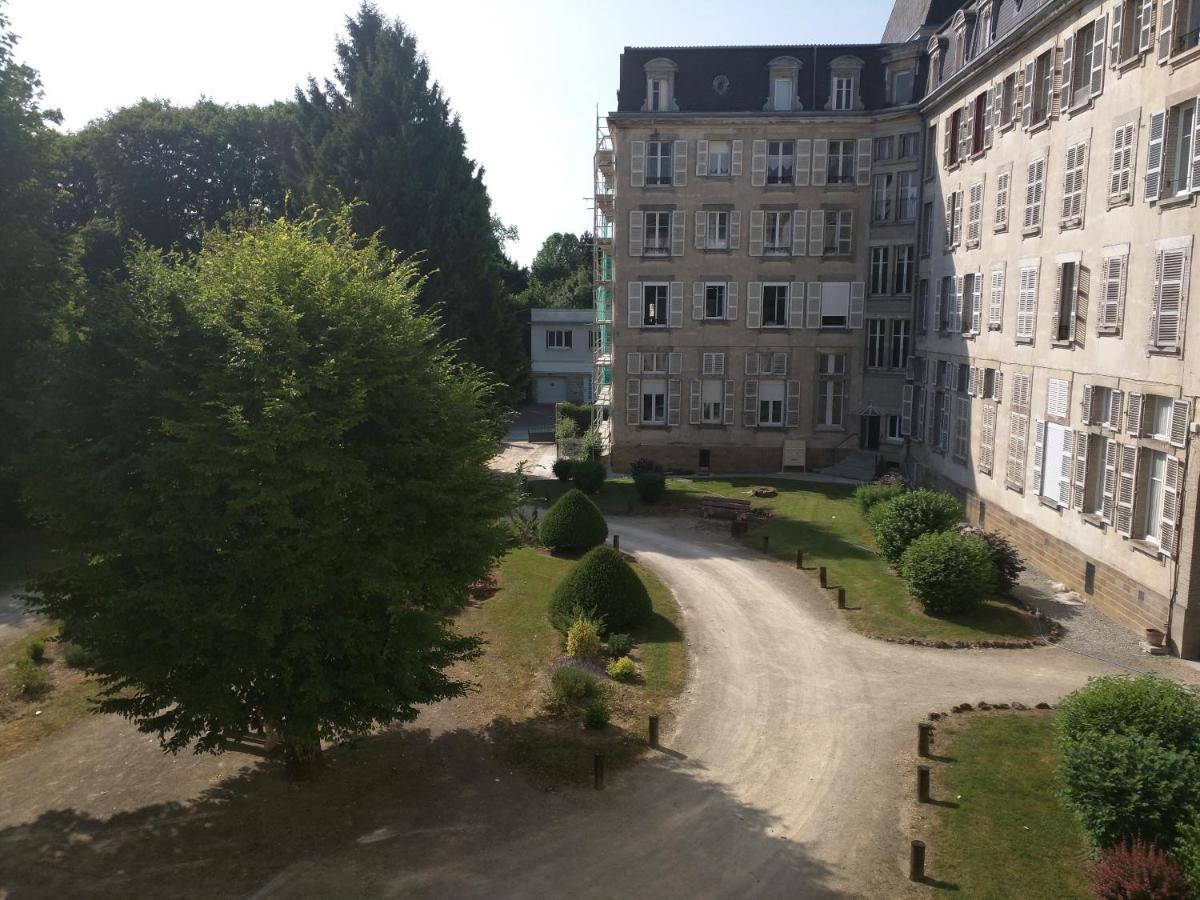 Apartamento Le Gérémoy Vittel Exterior foto